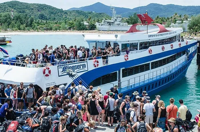 Songserm ofrece un viaje económico en ferry