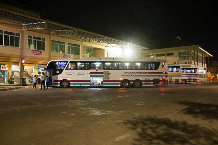De Ayutthaya a Chiang Mai en autobús