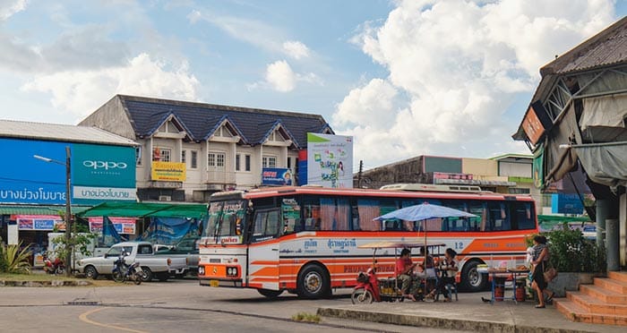 Autobús de Phuket a Khao Lak