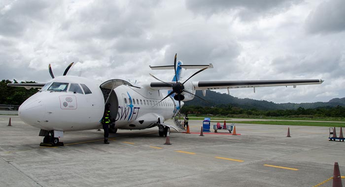 Oír de Hacia Regreso De Puerto Princesa a Corón: ¿en avión, autobús o ferry? (2022)