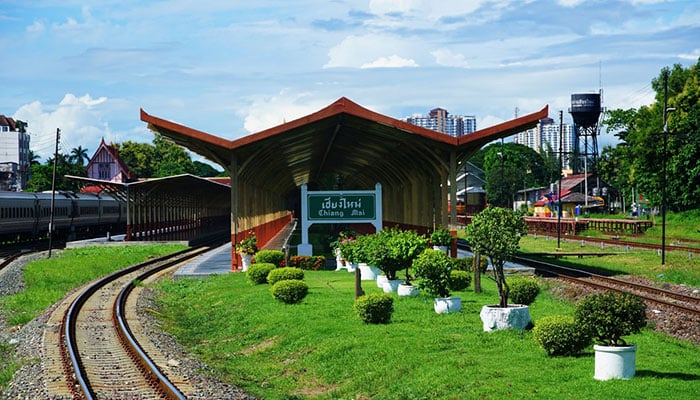 Instalaciones de la estación de tren de Chiang Mai.